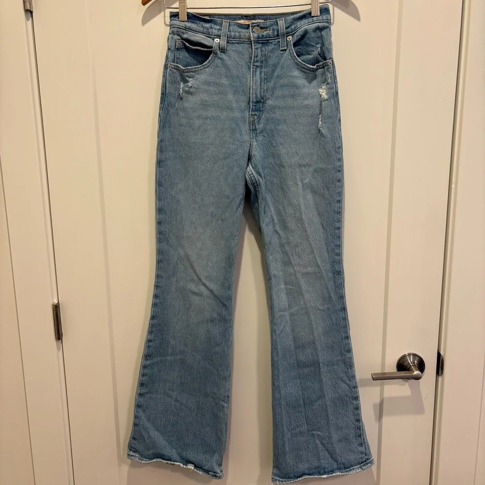 Levi's 70s High Flare Denim Jeans Light Wash Distressed Raw Hem Size‎ 26